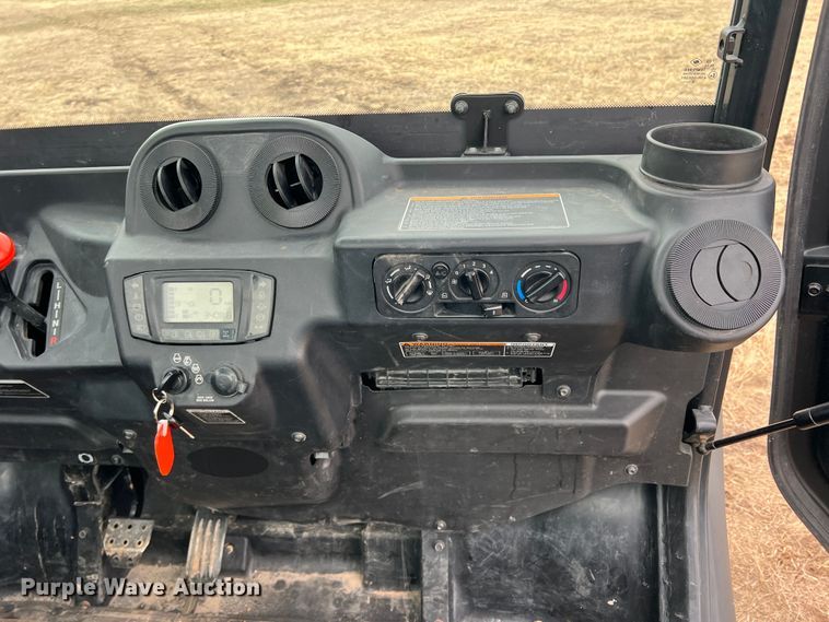 image for item DQ5776 2018 Kubota RTV-X1100C  utility vehicle