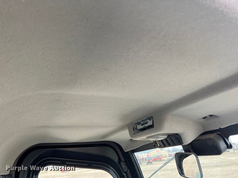 image for item DQ5776 2018 Kubota RTV-X1100C  utility vehicle