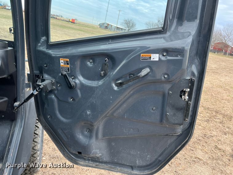 image for item DQ5777 2015 Kubota RTV-X1100C  utility vehicle