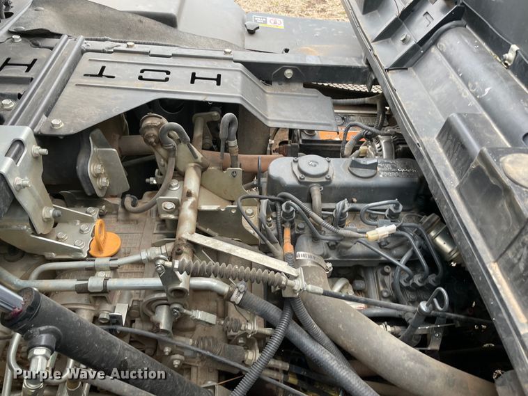 image for item DQ5778 2017 Kubota RTV-X900  utility vehicle