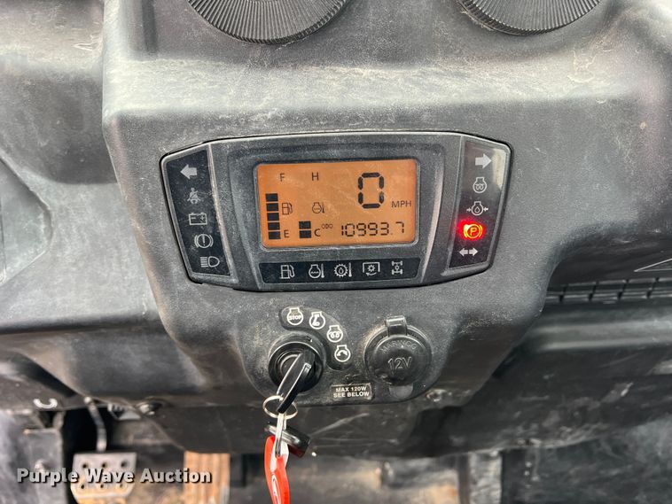 image for item DQ5779 2020 Kubota RTV-X1100C  utility vehicle