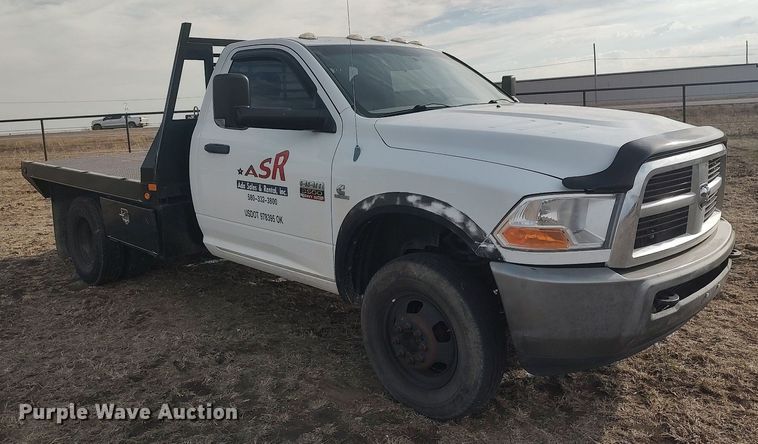 image for item DQ5780 2011 Dodge Ram 3500HD  flatbed pickup truck