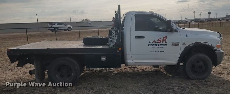image for item DQ5780 2011 Dodge Ram 3500HD  flatbed pickup truck