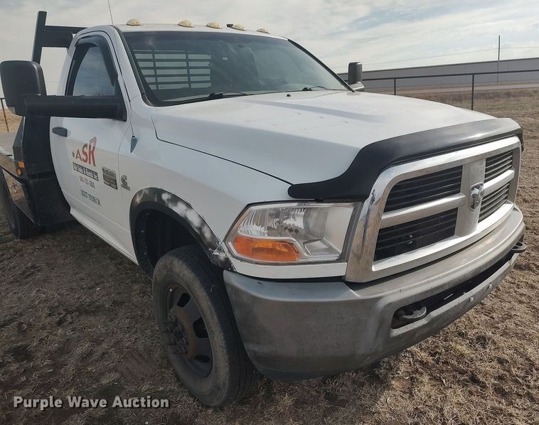 image for item DQ5780 2011 Dodge Ram 3500HD  flatbed pickup truck