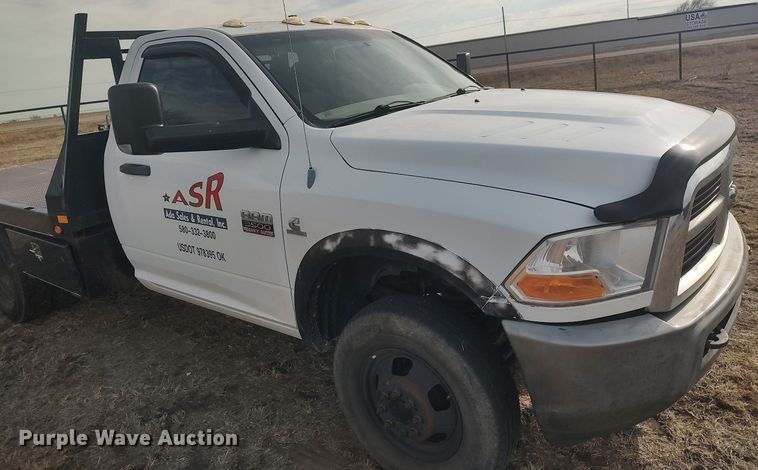 image for item DQ5780 2011 Dodge Ram 3500HD  flatbed pickup truck