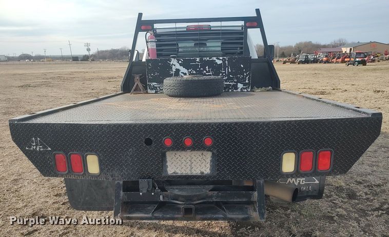 image for item DQ5780 2011 Dodge Ram 3500HD  flatbed pickup truck