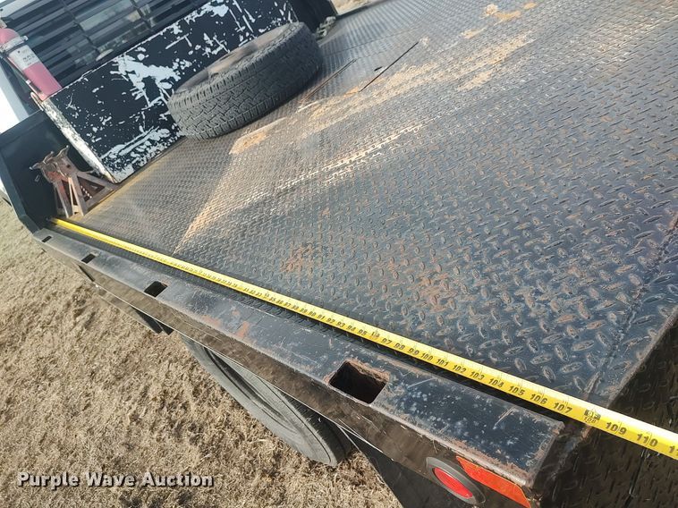 image for item DQ5780 2011 Dodge Ram 3500HD  flatbed pickup truck