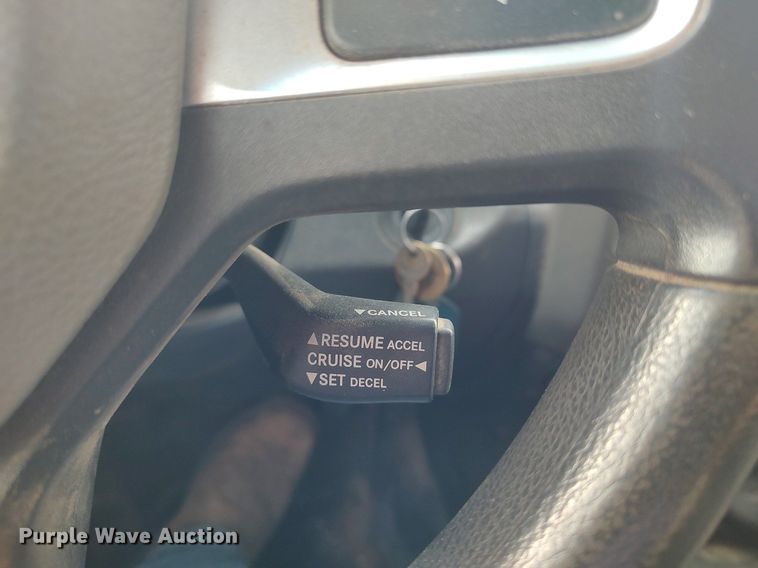 image for item DQ5780 2011 Dodge Ram 3500HD  flatbed pickup truck