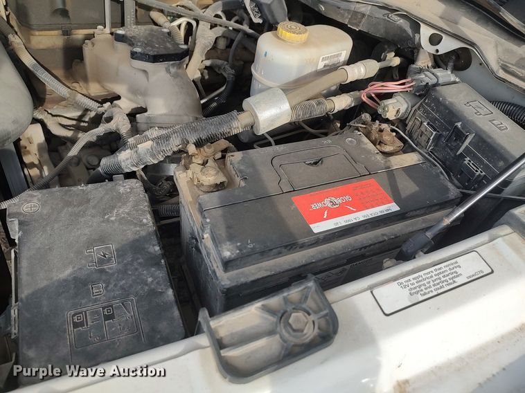 image for item DQ5780 2011 Dodge Ram 3500HD  flatbed pickup truck