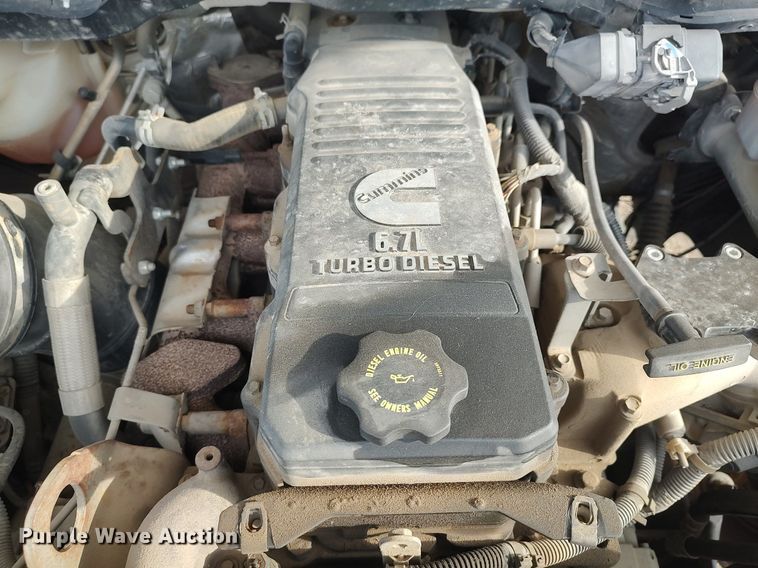 image for item DQ5780 2011 Dodge Ram 3500HD  flatbed pickup truck