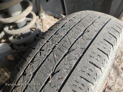 image for item DQ5780 2011 Dodge Ram 3500HD  flatbed pickup truck