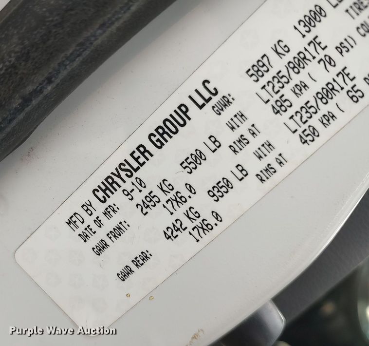 image for item DQ5780 2011 Dodge Ram 3500HD  flatbed pickup truck