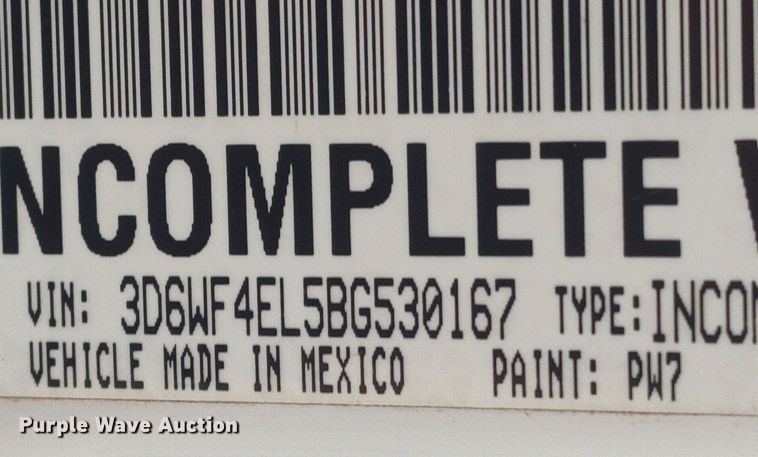 image for item DQ5780 2011 Dodge Ram 3500HD  flatbed pickup truck