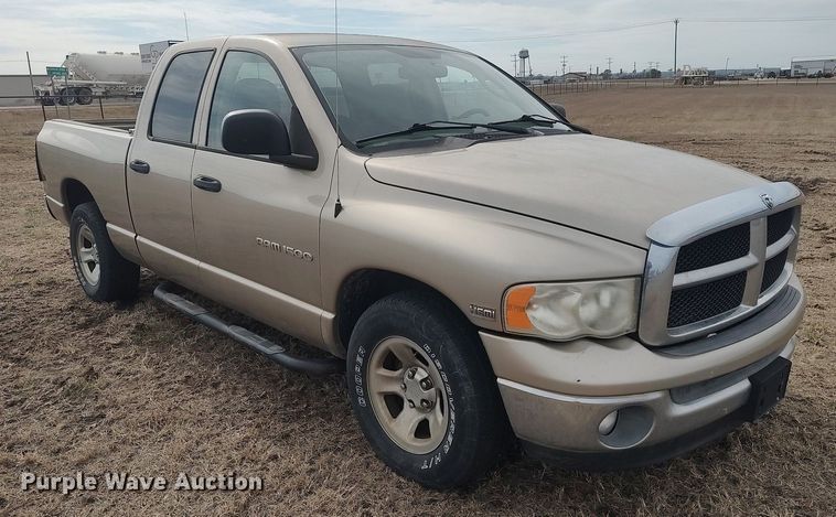 image for item DQ5781 2003 Dodge Ram 1500  Quad Cab pickup truck