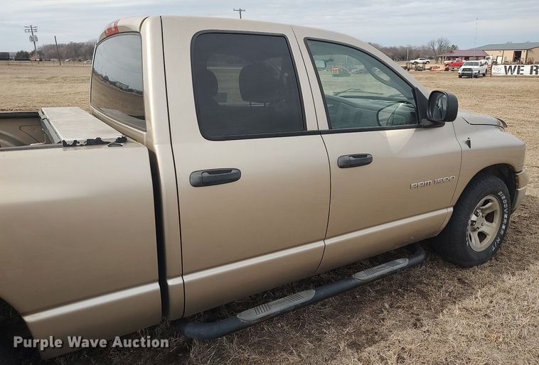 image for item DQ5781 2003 Dodge Ram 1500  Quad Cab pickup truck