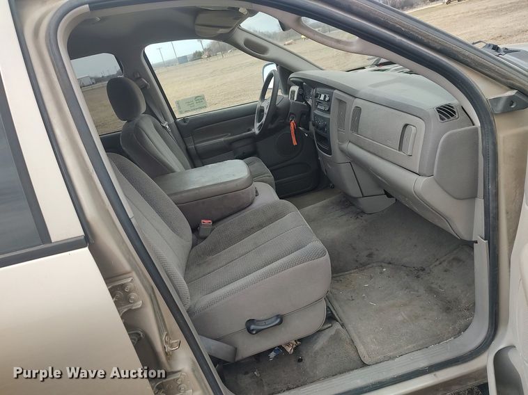 image for item DQ5781 2003 Dodge Ram 1500  Quad Cab pickup truck