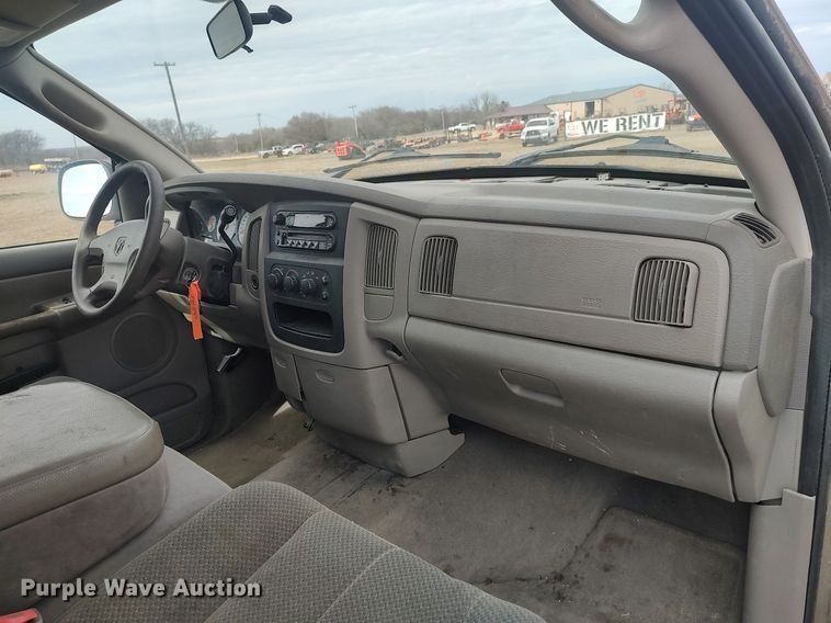 image for item DQ5781 2003 Dodge Ram 1500  Quad Cab pickup truck