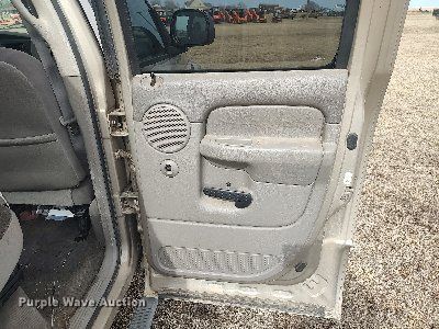 image for item DQ5781 2003 Dodge Ram 1500  Quad Cab pickup truck
