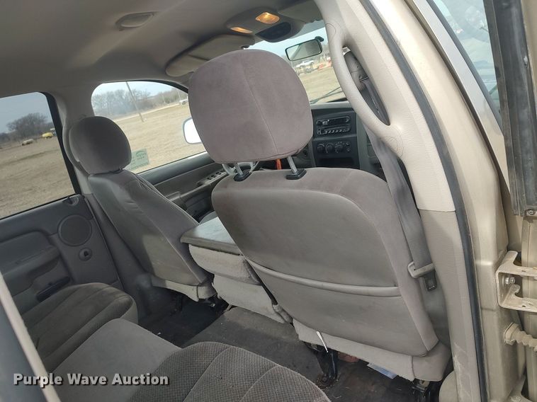 image for item DQ5781 2003 Dodge Ram 1500  Quad Cab pickup truck