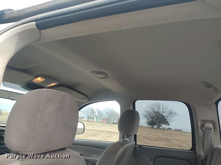 image for item DQ5781 2003 Dodge Ram 1500  Quad Cab pickup truck