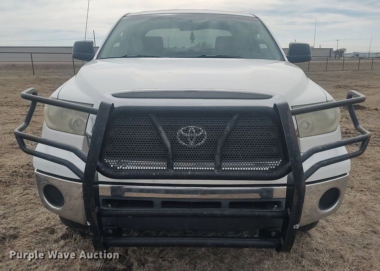 image for item DQ5782 2007 Toyota Tundra  Double Cab pickup truck