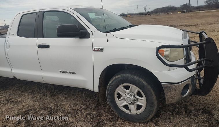 image for item DQ5782 2007 Toyota Tundra  Double Cab pickup truck