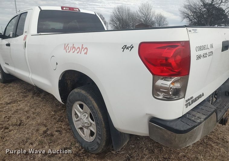 image for item DQ5782 2007 Toyota Tundra  Double Cab pickup truck