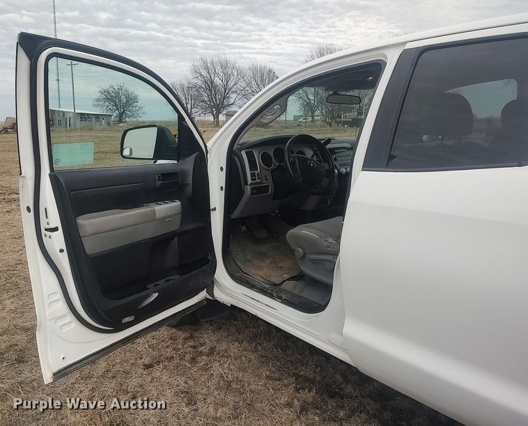 image for item DQ5782 2007 Toyota Tundra  Double Cab pickup truck