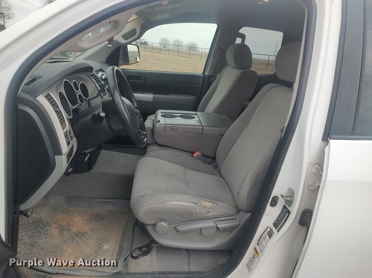 image for item DQ5782 2007 Toyota Tundra  Double Cab pickup truck