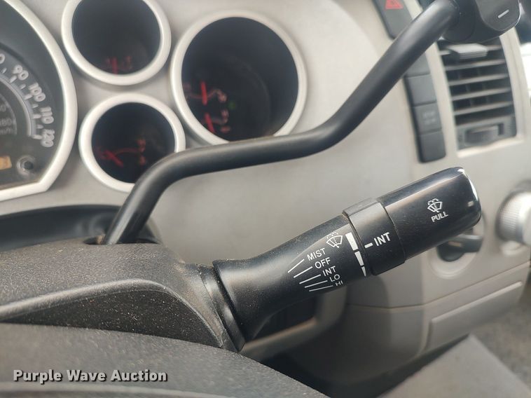 image for item DQ5782 2007 Toyota Tundra  Double Cab pickup truck