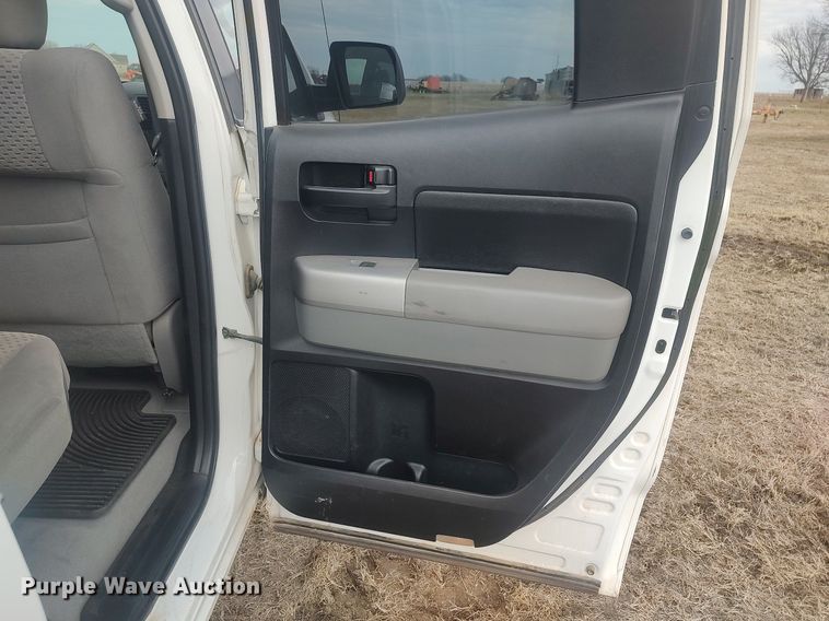 image for item DQ5782 2007 Toyota Tundra  Double Cab pickup truck