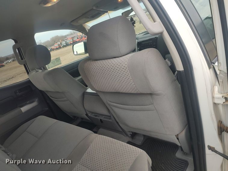 image for item DQ5782 2007 Toyota Tundra  Double Cab pickup truck