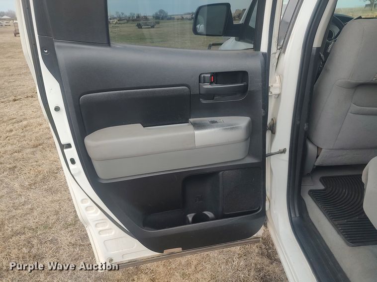 image for item DQ5782 2007 Toyota Tundra  Double Cab pickup truck