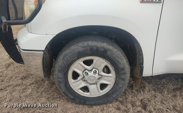 image for item DQ5782 2007 Toyota Tundra  Double Cab pickup truck