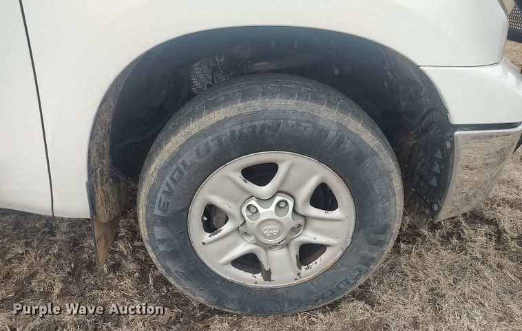 image for item DQ5782 2007 Toyota Tundra  Double Cab pickup truck