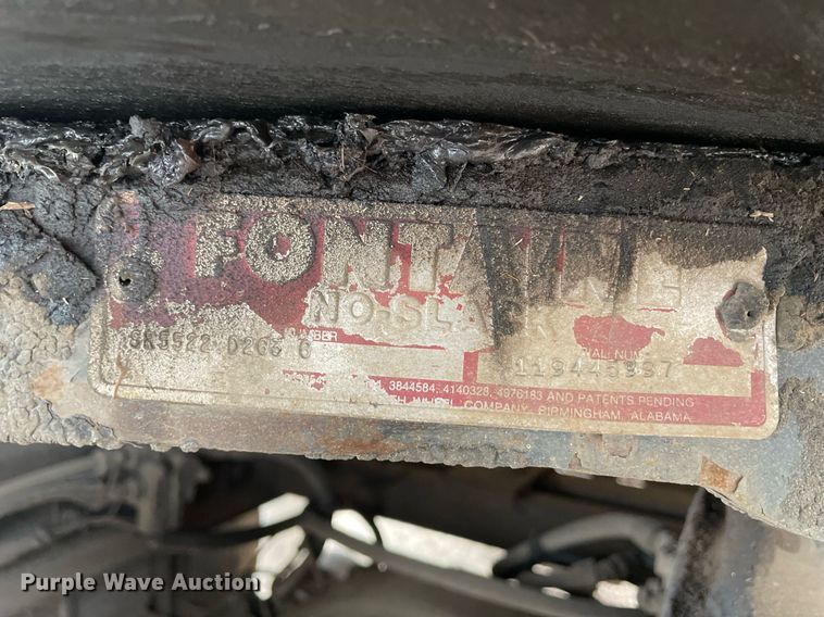 image for item DQ5783 1995 Freightliner FL70  semi truck