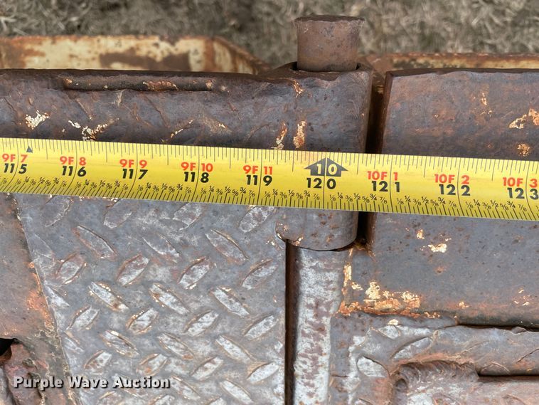 image for item DQ5784 1985 Trail King 1848-1300  equipment trailer