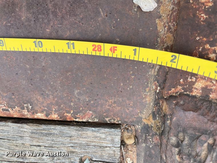 image for item DQ5784 1985 Trail King 1848-1300  equipment trailer