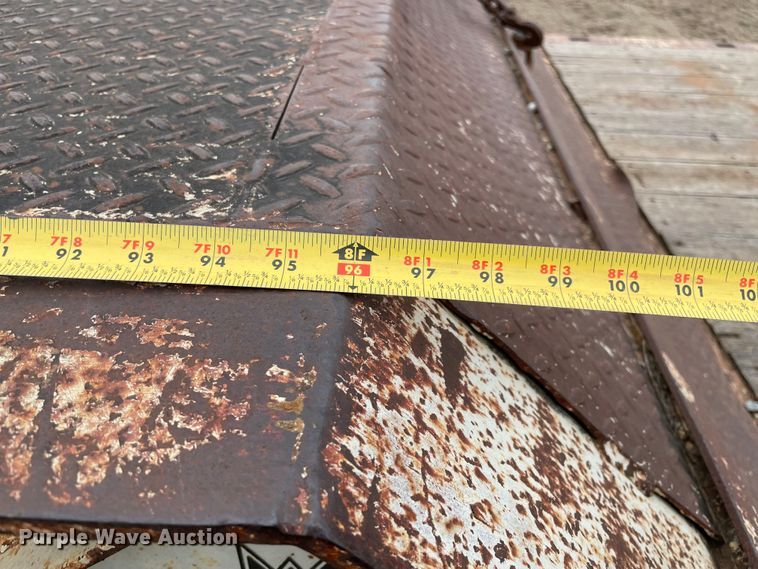 image for item DQ5784 1985 Trail King 1848-1300  equipment trailer