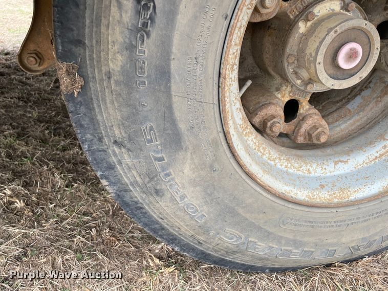 image for item DQ5784 1985 Trail King 1848-1300  equipment trailer