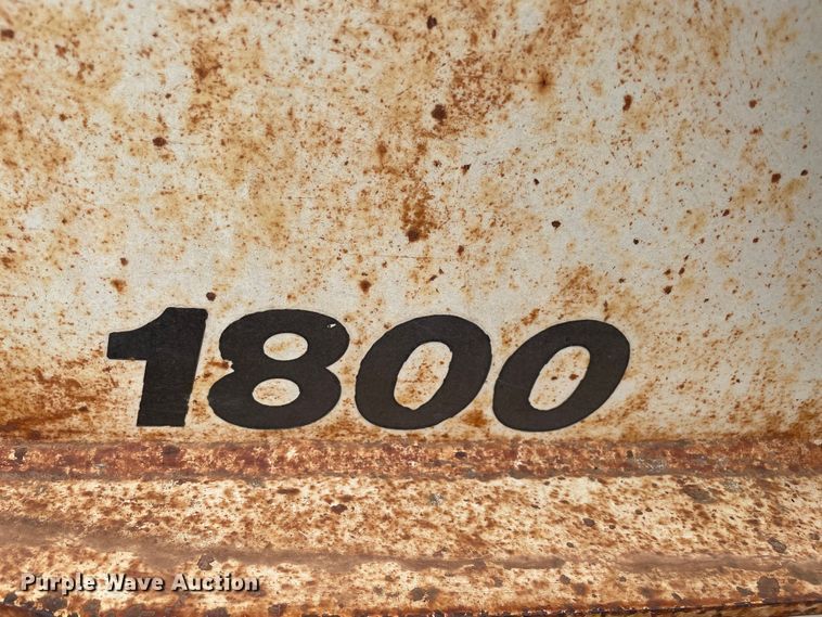 image for item DQ5784 1985 Trail King 1848-1300  equipment trailer