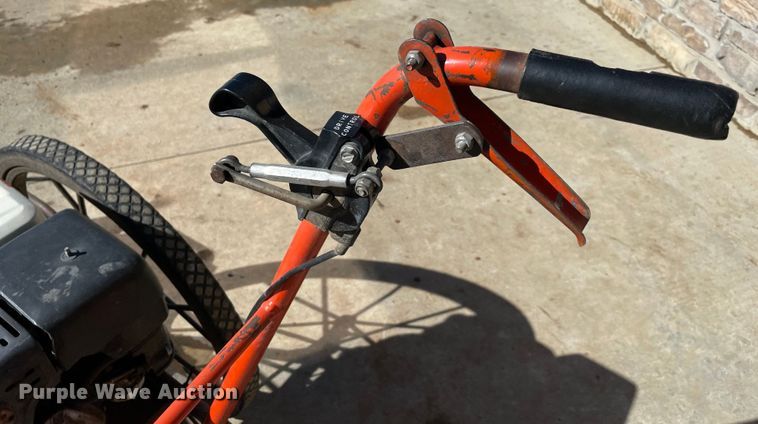 image for item DQ5786 Brush trimmer