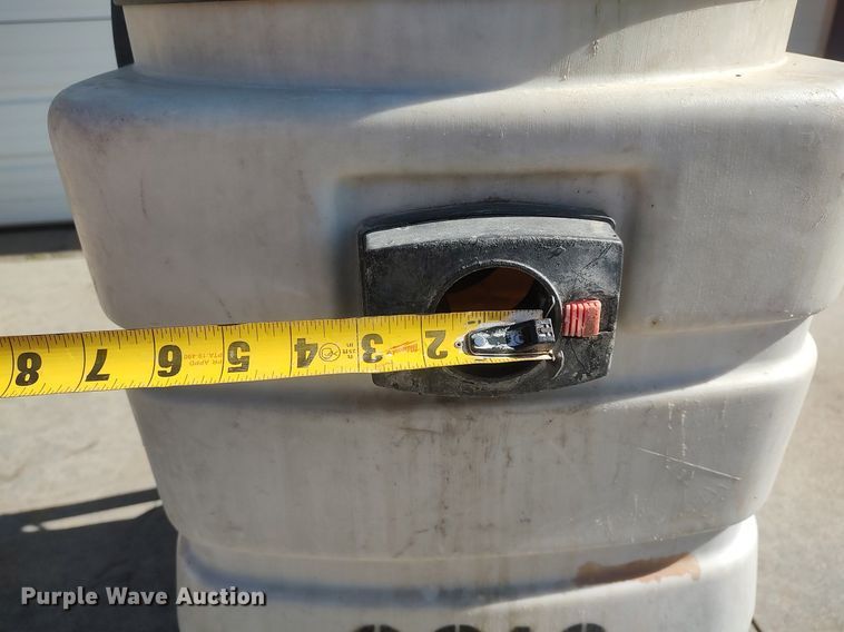 image for item DQ5788 Wet/dry vacuum