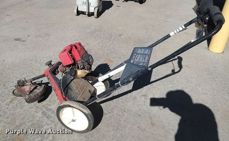 image for item DQ5789 Snapper 2450RT  string trimmer