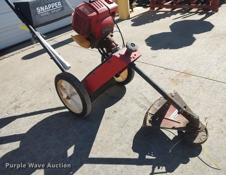 image for item DQ5789 Snapper 2450RT  string trimmer