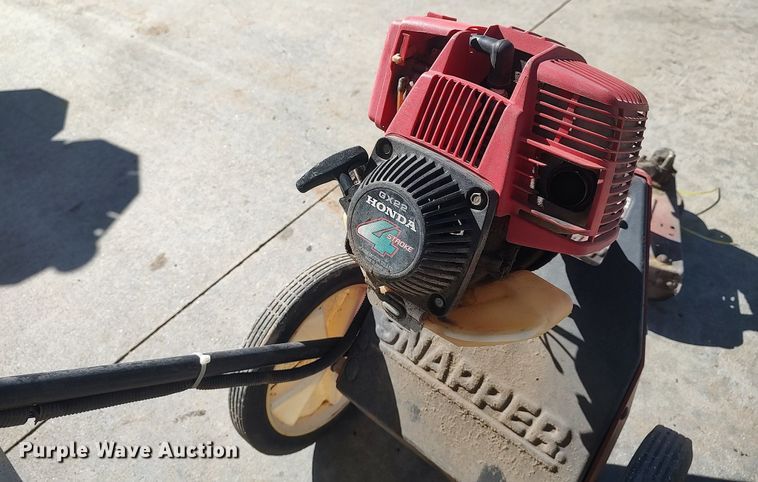 image for item DQ5789 Snapper 2450RT  string trimmer