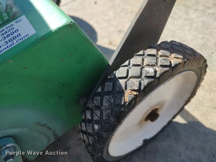 image for item DQ5790 Bulldog  power rake