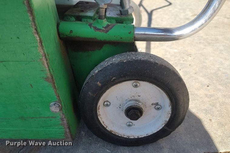 image for item DQ5790 Bulldog  power rake