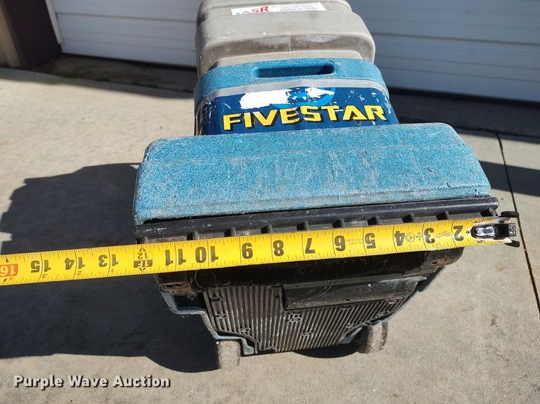 image for item DQ5791 Edic Fivestar  carpet extractor