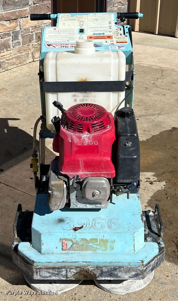 image for item DQ5793 Diamant Boart Inc. DT11H  surface grinder